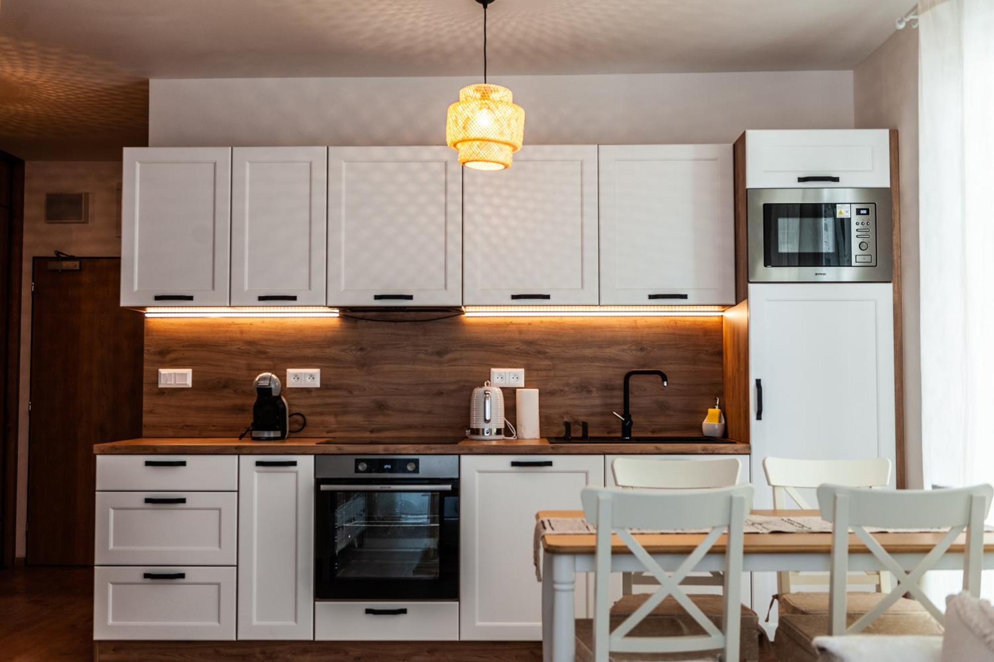 Apartmany Besen Besenova Exterior photo